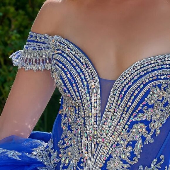 New Royal Blue Quinceanera Tulle Gown w/ Layered Gown w/ Boned Bodice GL3805 - Picture 6 of 13